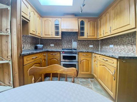 2 bedroom cottage to rent - Photo 5