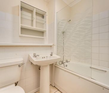 1 bedroom flat to rent - Photo 6