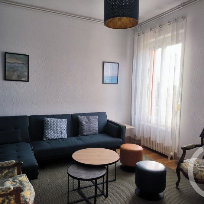 Appartement 5 pièces à Vittel - Photo 1