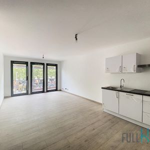 Appartement à louer 1 chambre 65 m², 1150 € - Photo 2