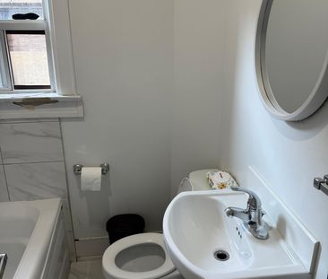 For Lease - 23 Fairbank Avenue, Toronto, Ontario - Photo 2