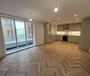 Bow House, Archery Gardens, St. Leonards-on-sea, East Sussex, TN38 - Photo 3