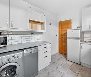 Waterloo Terrace, Islington, London, N1 - Photo 6