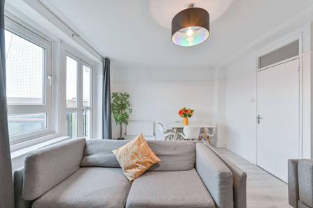 4 bedroom flat to rent - Photo 2