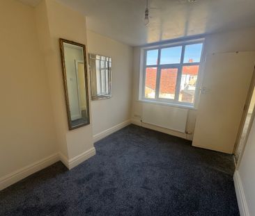 Luton Road, Blackpool - Photo 6