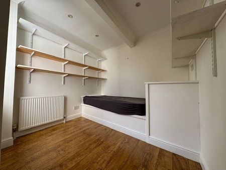 Westfield Place - Photo 2