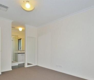 66A Whitfield Street, Bassendean WA 6054 - House For Rent | Domain - Photo 6
