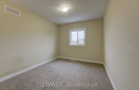 14 Amos Drive #32 - Photo 5