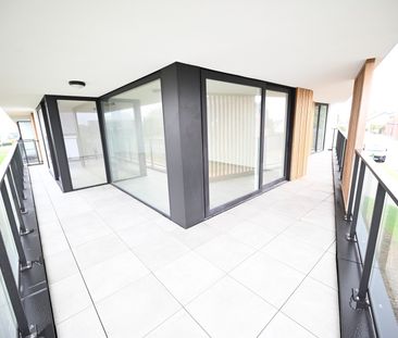 RUIM (125,75m²) 3-slpk-HOEKappartement met OPEN ZICHT op VELDEN! - Photo 1