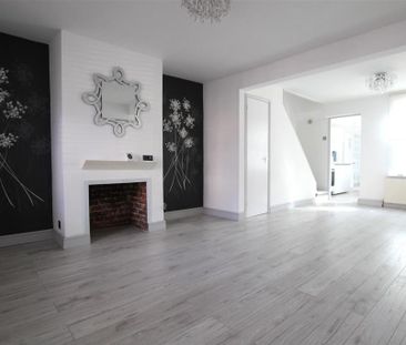 3 bedroom house to rent - Photo 3
