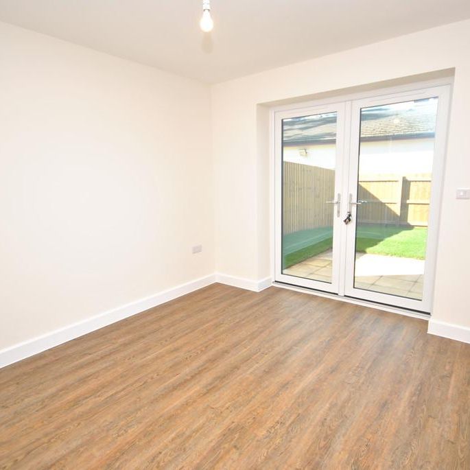 4 bedroom detached house to rent - Photo 1