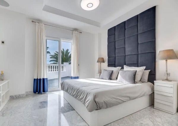 Luxury Villa for rent in Marbella Del Este, Spain