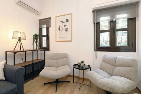 Διαμέρισμα για ενοικίαση Λυκαβηττός (Κολωνάκι - Λυκαβηττός) - Photo 2