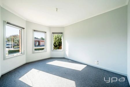 26 Kasem Drive, Werribee VIC 3030 - Photo 2