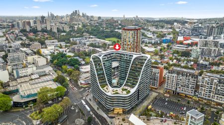 Executive Living: Furnished 2 Bedroom + Study Apartment at Infinity for Lease! - Photo 3