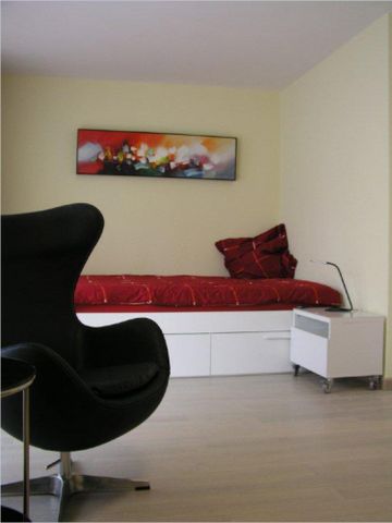 1 Zimmer in Düsseldorf - Photo 2