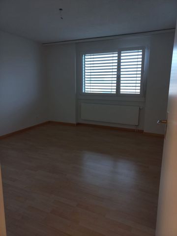 2.5 Zimmer, 1. Stock - Photo 2