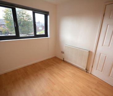 3 bedroom terraced house to rent - Photo 5