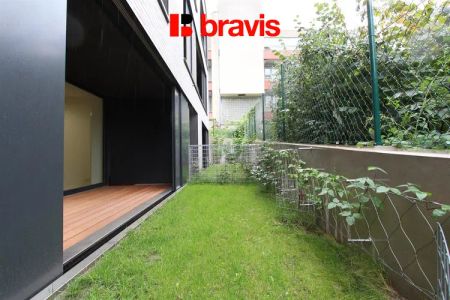 Pronájem luxusní novostavby bytu 2+kk, ul. Neumannova, Brno - Masarykova čtvrť, terasa, zahrada, šatna, klimatizace, garážové stání v ceně - Photo 4