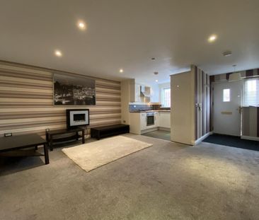 1 bedroom Flat To Let - Photo 6