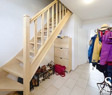 Landelijk gelegen halfopen bebouwing met drie slaapkamers - Photo 1