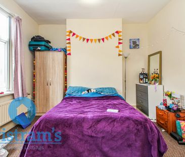 3 bed Mid Terraced House for Rent - Photo 6