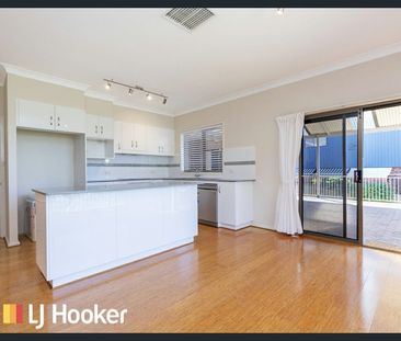 Spacious Family Home with Stunning Views in Hillvue - Photo 3