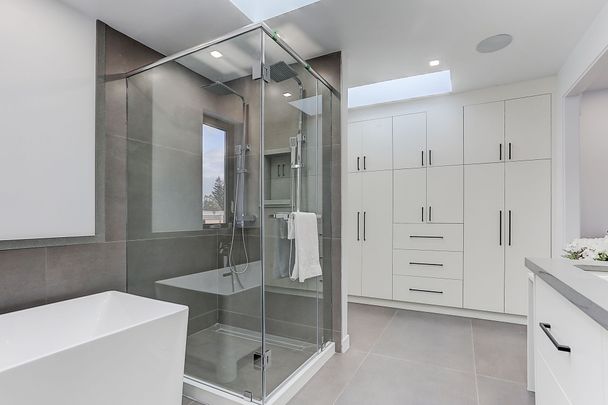 For Lease - 15 Holborne Avenue, Toronto, Ontario - Photo 1