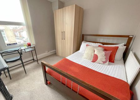 4 bedroom house to rent - Photo 4