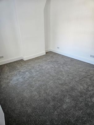 2 Bed End Terrace, Akenside Street, L20 - Photo 1