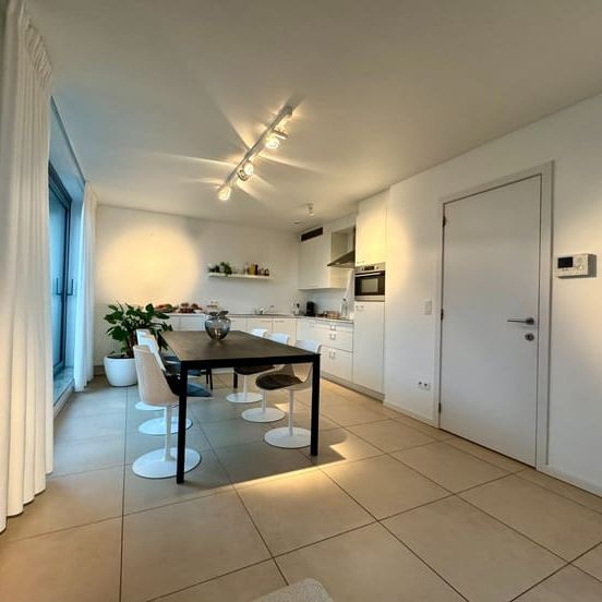 Appartement te huur - Foto 1