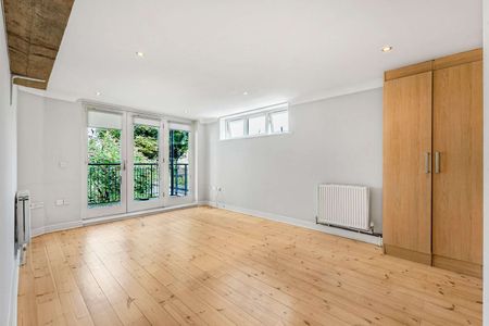 Kingsland Road, London, E8 4AU - Photo 3