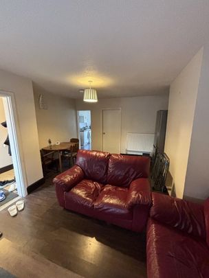3 bedroom house share to rent - Photo 1