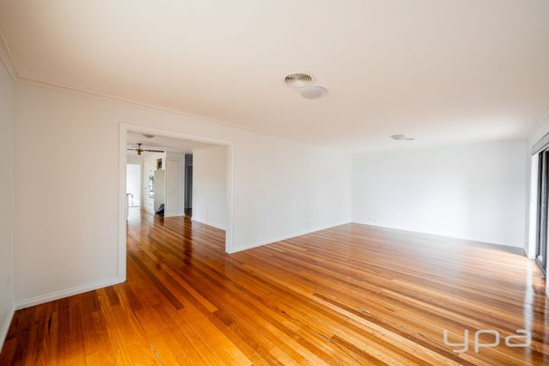 Great Family Home! - Photo 1