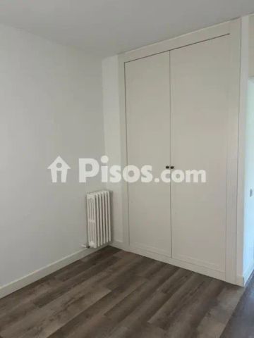 Piso en alquiler en Avenida de Menéndez Pelayo, cerca de Calle de Cavanilles - Photo 2