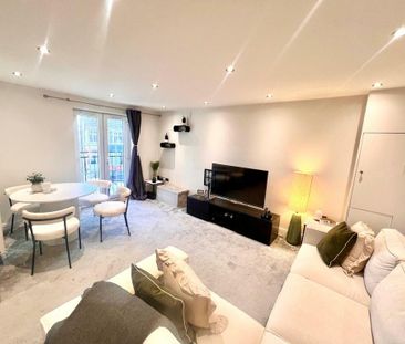 2 bedroom flat to rent - Photo 1