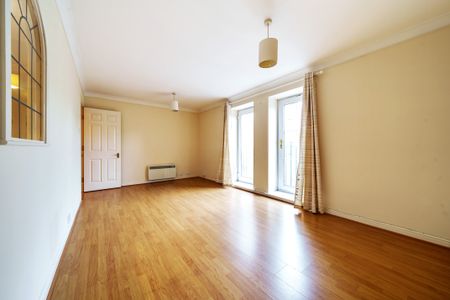 2 Bedroom Flat/Apartment to rent - Photo 2