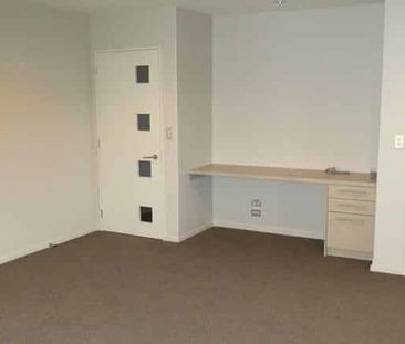 Executive Convenience In Wigram - Photo 5