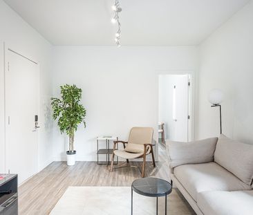 Castle Lofts - Photo 2