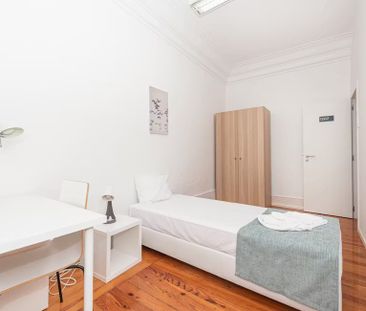 Avenida António Augusto de Aguiar, Lisbon, Lisbon 1050-010 - Photo 4