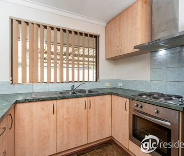 24 South Lake Drive, South Lake, WA 6164 - Photo 5