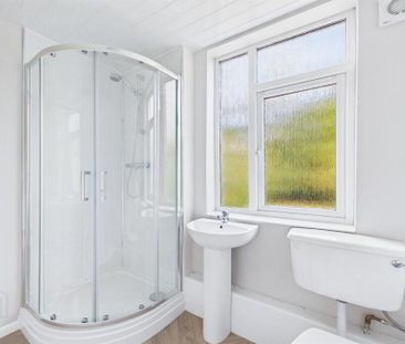 3 Bedroom Apartment, Merville Garden Village, Newtownabbey, BT37 9TG - Photo 6