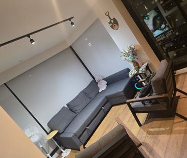 South Yarra - Photo 1