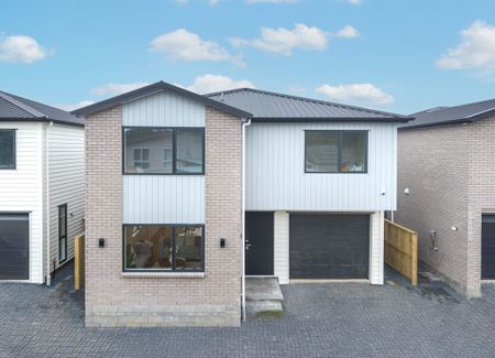 MANGERE, 4 BEDROOMS - Photo 3
