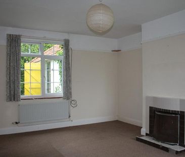 2 bedroom cottage to rent - Photo 1