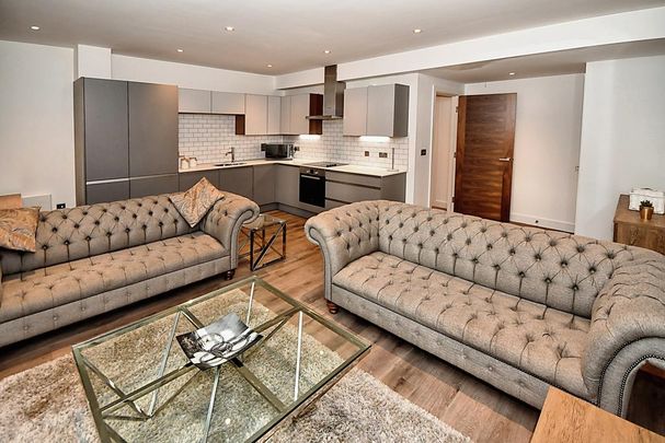 2 bedroom flat to rent - Photo 1