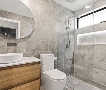 Renovated Family Home! - Photo 5