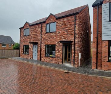 2 bedroom semi-detached house to rent - Photo 4