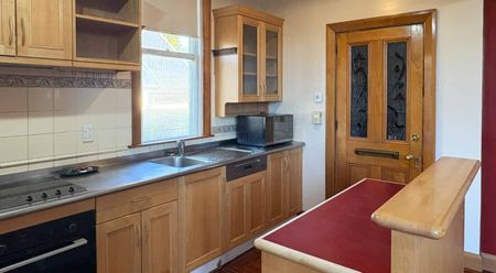 Three Bedroom Cottage - Short Term Tenancy - Photo 3
