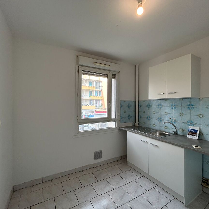 Location Appartement 3 pièces 55m² - Photo 1